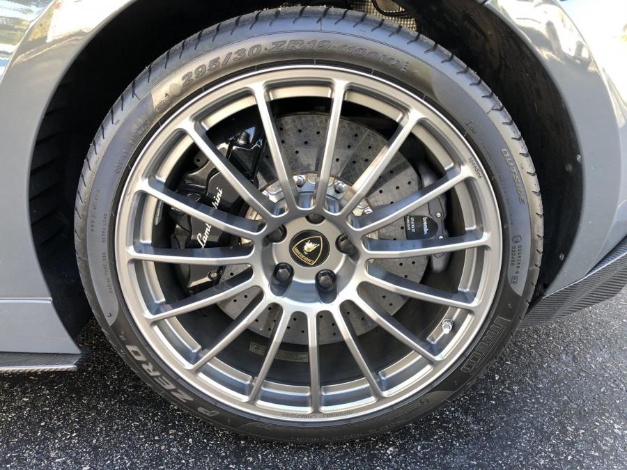 Колеса Lamborghini Gallardo Superleggera 2008 года  (фото 88 из 126)